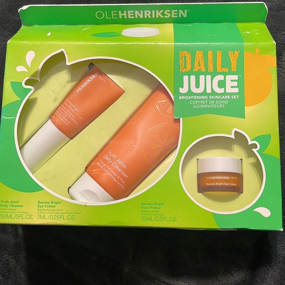 Ole Henriksen Daily Juice Brightening Skincare Set - Picture 3 of 3